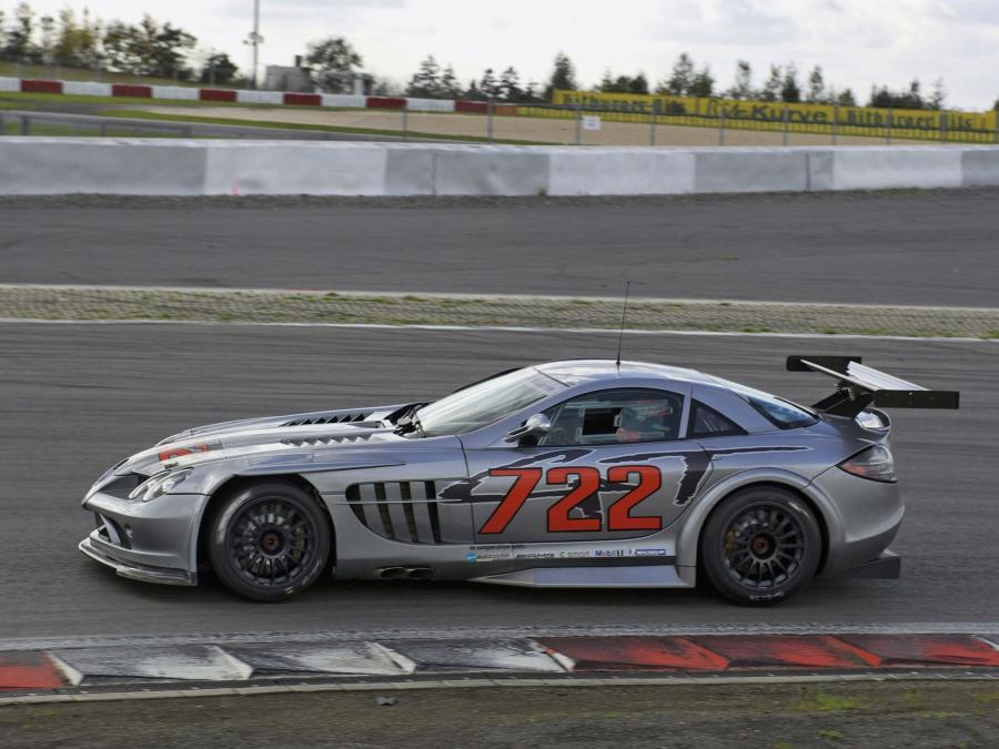  Mercedes-Benz SLR McLaren 722 GT 2007 года  (фото 13 из 20)